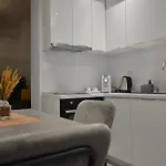 Dreamscape Bllok Apartamento Tirana