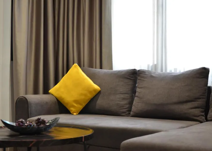 Dreamscape Bllok * Tirana