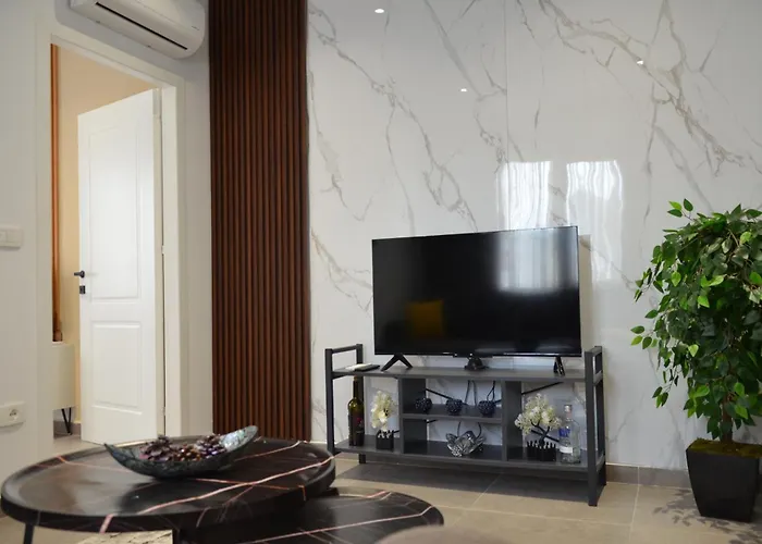 Dreamscape Bllok Lejlighed Tirana